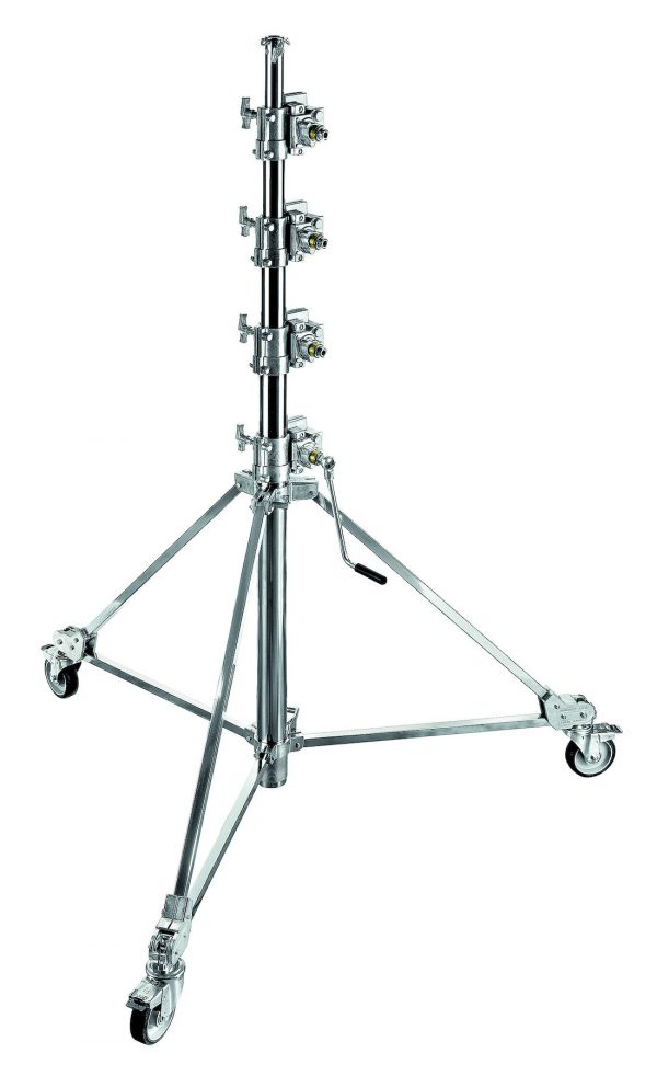 Manfrotto Stand wind-up 39, chrome, 3 sections; 1.8-3.7m; 16mm/28mm; max load 30kg (Avec roues)
