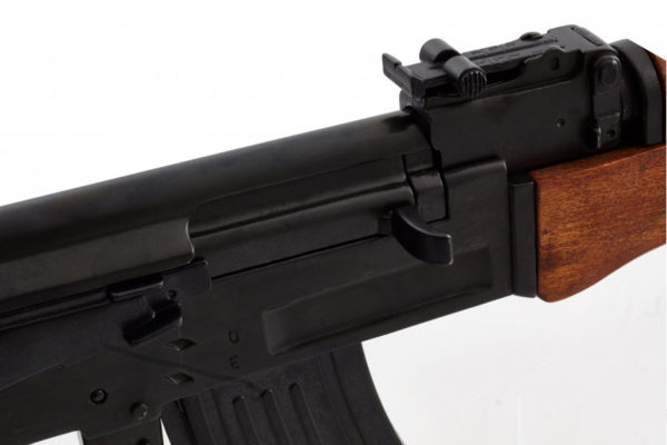 AK47 ASAULT RIFLE, RUSSIA 1947 - Image 6