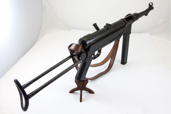 MP40 SUB-MACHINE GUN, GERMANY 1940 - Image 10