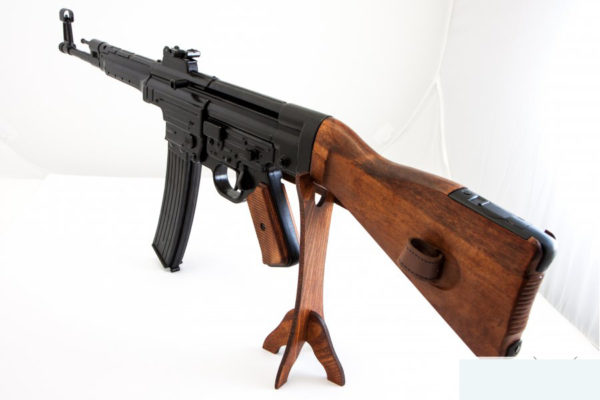 ШТУРМОВАЯ ВИНТОВКА STG 44, ГЕРМАНИЯ, 1943 Г. — изображение 2